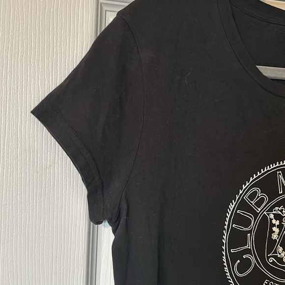 Club Monaco Heritage Crest Women’s Tee - Picture 4 of 5